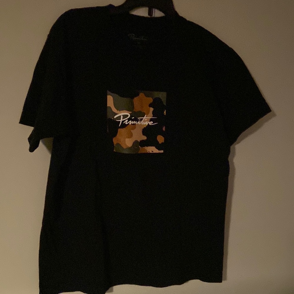 Primitive-Camo/Black box printed cotton tee.